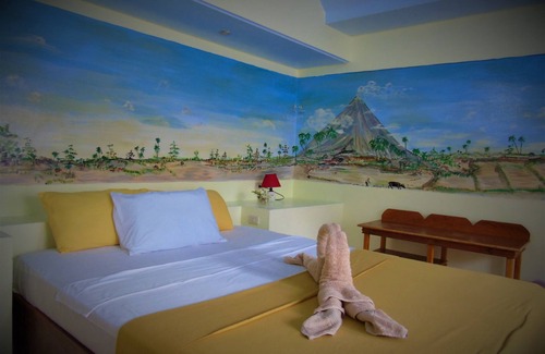 Pandan Hotel | Phaidon Beach Resort