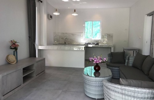Mae Nam Complejo | Phalarn Inn Resort