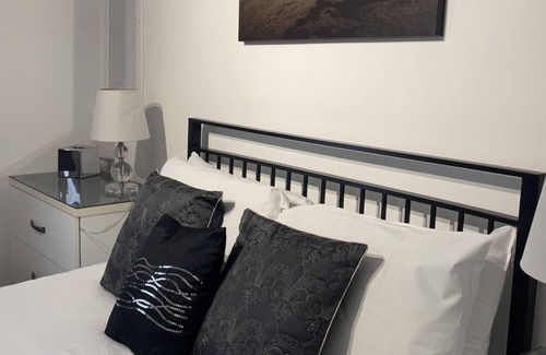 South Shore Cabina | Phildene Suites