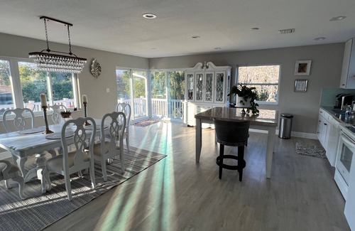 Southgate Casa | Creek House