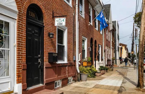 Fishtown Apartamento | Philly s Coolest Cozy