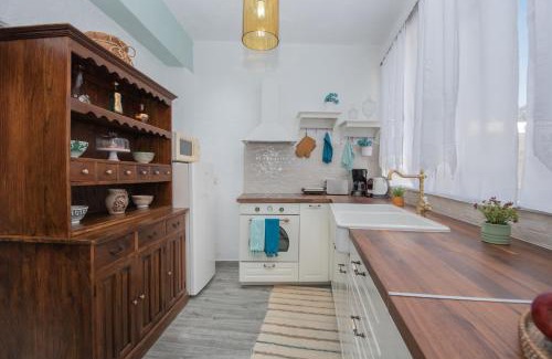 Maritsa Apartamento | Philoxenia traditional house