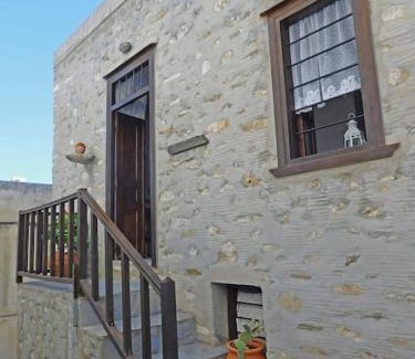 Ano Siros Apartamento | Philoxeno Traditional house - Ano Syros