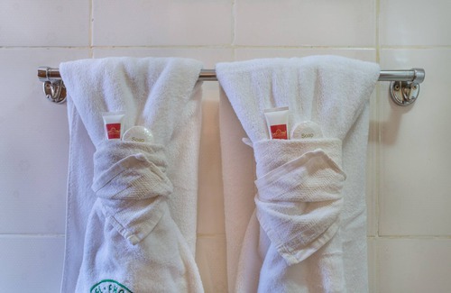 Kiambu Hotel | Phoenicia Hotel Kiambu
