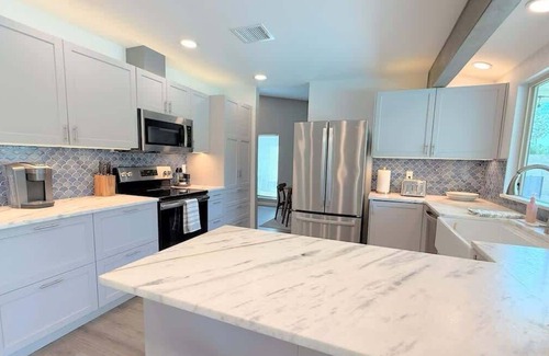 North Mountain Casa | Phoenix Retreat Family Pool, Fire Pit Golf