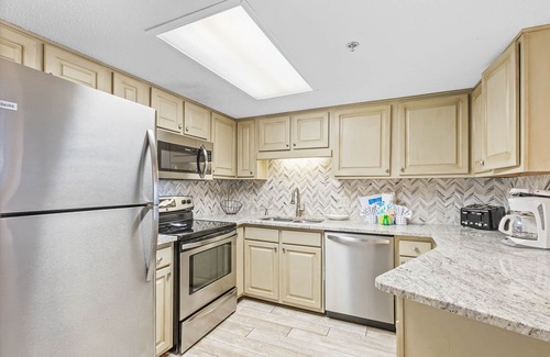 Orange Beach Apartamento | Phoenix V Unit 816