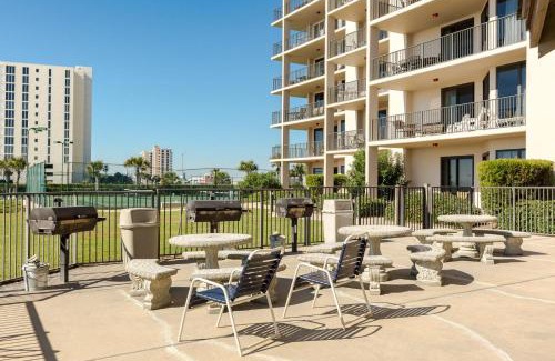 Orange Beach East Apartamento | Phoenix X Unit 602