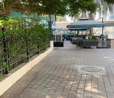 Madinat Zayed Apartamento | PHOENIXWAVES FOR VACATIONAL HOMEs
