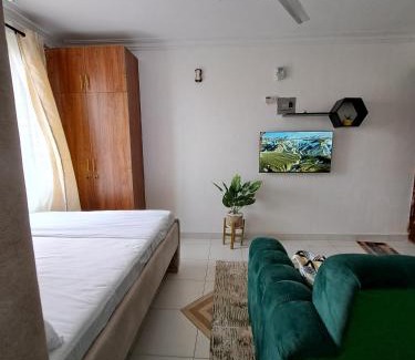 Manyimbo Cama Y Desayuno | Phoina Homes