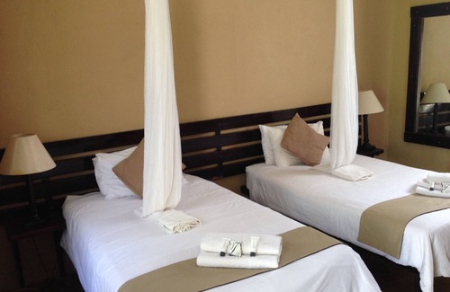 Selebi-Phikwe Cabina | Phokoje Bush Lodge