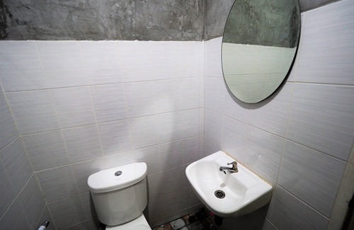 Don Muang Hotel | Phoom House