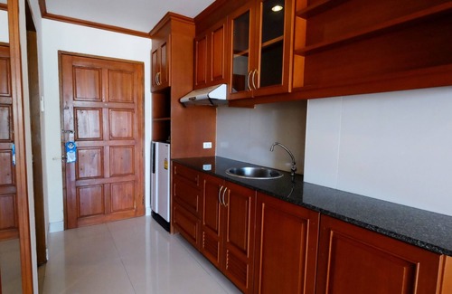 Pratumnak Hill Hotel | Phu View Talay Resort