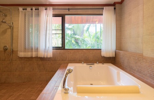 Rawai Hotel | Phuket Cleanse