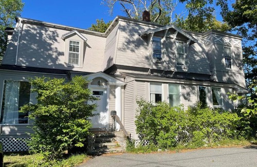 Bar Harbor Apartamento | Physicians Flat - Heart of town between it all