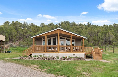 Carbondale Casa | Piñon Hollow | Retreat w/ Hot Tub & Mtn Views