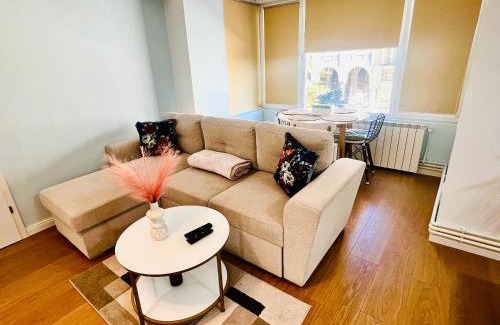 Old Town Apartamento | Piata Ovidiu 14
