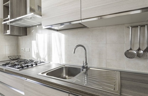 Rozzano Apartamento | Piazza Alboreto, 72 - Rozzano