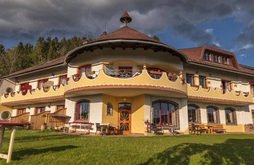 Eberstein Casa | Piccaso-junior-zimmer - der Blaue Salon - Biolandhaus Arche