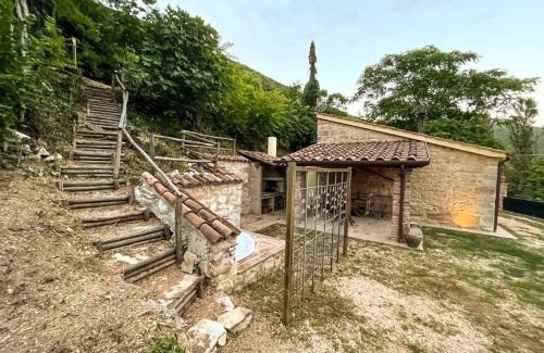 Fossato di Vico Casa | Piccolo Angolo di Paradiso, Sigillo, Montecucco