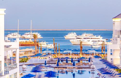 Al Mamsha El Seyahi Complejo | Pickalbatros Blu Spa Resort - Adults Friendly 16 Years Plus- Ultra All-Inclusive