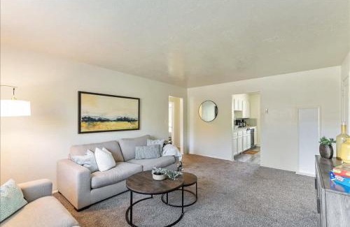 Bountiful Apartamento | Pickle Ball Courts Close By 5 Mins off i15