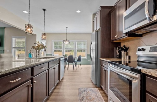 Aberdeen Casa | Pickleball, Arcade & Poker Retreat Near Pinehurst!