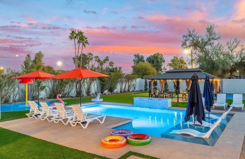 Norma Estates Casa | Pickleball Golf Heated Pool Splash Pad
