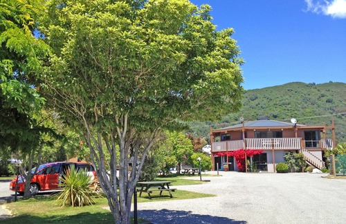 Picton Alquiler De RV | Picton Campervan Park