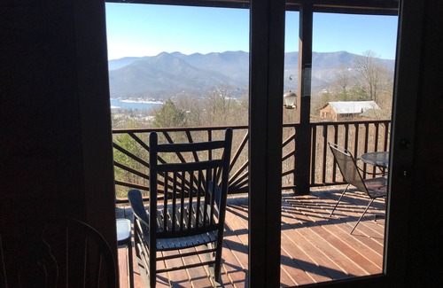 Hiawassee Casa | Desde $ 79nt 4 / 28-5 / 5! Impresionante 30+ Mtn Peak Lake View 2 Kings Hot Tub Wifi Wifi Foosball