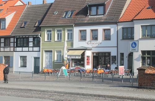 Old Town Apartamento | Picturesque Apartment in Wismar Germany near Beach