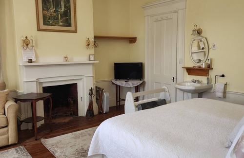 Limerick Cama Y Desayuno | Picturesque bed and breakfast, nestled in the foothills of the white mountains.