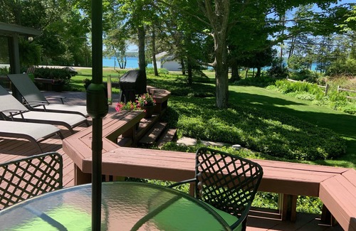 Lake Township Cabaña | Picturesque cottage 1 min walking distance to gorgeous Crystal Lake!