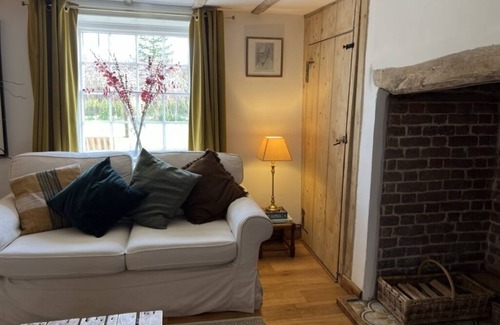 Preston Cabaña | Picturesque Country Cottage near Canterbury
