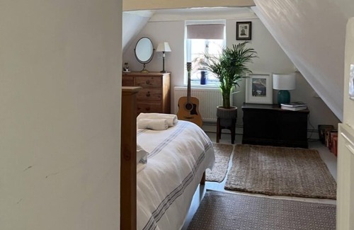 Preston Cabaña | Picturesque Country Cottage near Canterbury