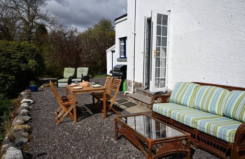 Taynuilt Apartamento | Picturesque country suite located at Lonan Country House & Gardens in Scotland!