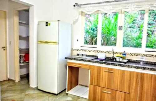 Mairipora Cabaña | Acogedora casa amarilla