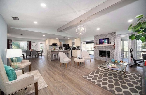 Middleburg Casa | This house is a 2 bedroom(s), 2 bathrooms, located in Middleburg, FL.