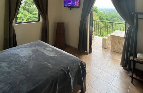Barrero Apartamento | Picturesque One Bedroom Mountain Hideaway