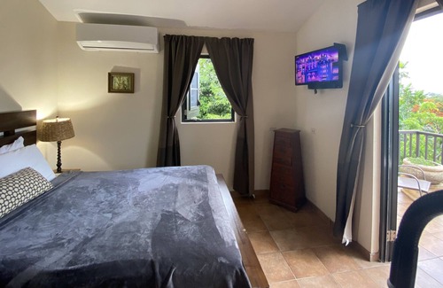 Barrero Apartamento | Picturesque One Bedroom Mountain Hideaway