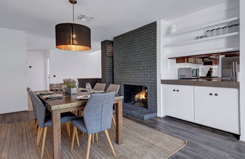 Araby Casa | Picturesque Palm Springs Homes in Los Compadres with Private Resort Style Backya