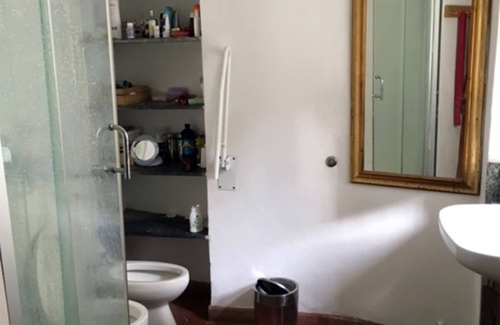 Varallo Casa | Residencia pintoresca en el centro histórico de Varallo