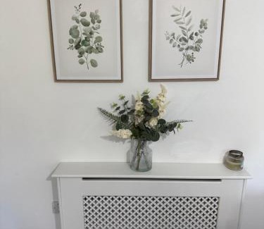 Yarm Casa | Picturesque Riverside luxury cottage in Yarm