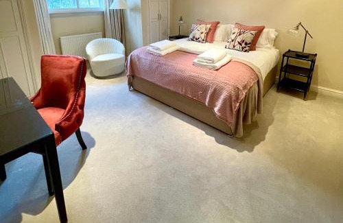 Henley-on-Thames Apartamento | Picturesque Thameside Apartment