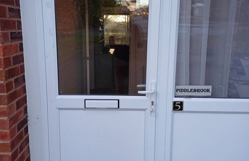 Inkberrow Apartamento | Piddlebrook is a delightful self contained flat in the village of Inkberrow.