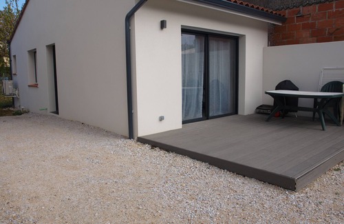 Villefranche-de-Lauragais Casa | Pied à terre Chicas de los jardines