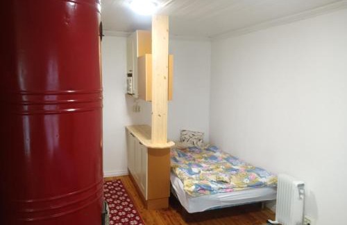Tampere Apartamento | Pieni asunto 25m2 vanhassa puukerrostalossa min 2 yötä