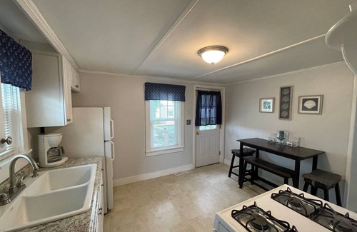 Narragansett Pier Cabaña | Pier Cottage .5 Mile from the Beach, Includes 2 Beach Passes!
