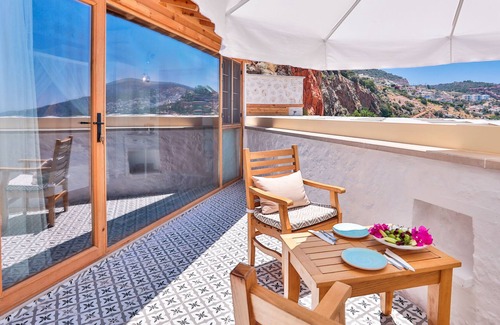 Kalkan Hotel | Pier House