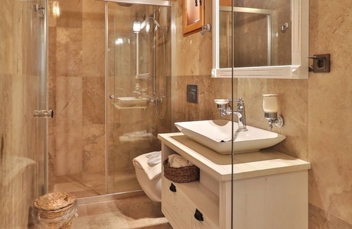 Kalkan Hotel | Pier House