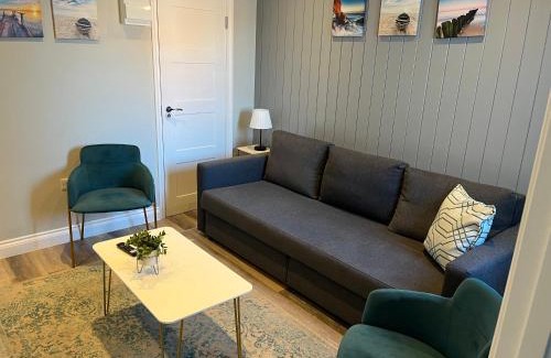 Hopton Casa | Pier Plain By The Sea